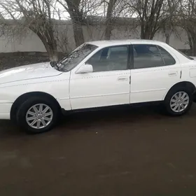 Toyota Camry 1992