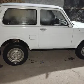 Lada Niva 1980