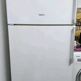 HALADILNIK Vestel NoFrost 550L