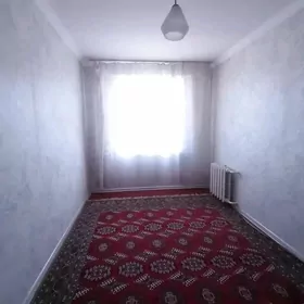 Зелёный Базар 3-х комнатная кв