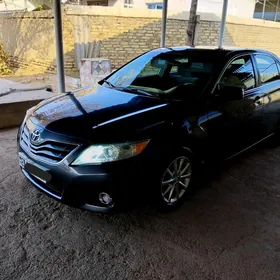 Toyota Camry 2011