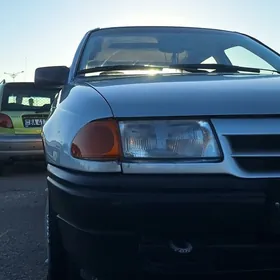 Opel Astra 1993