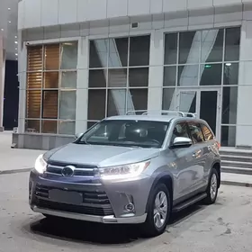 Toyota Highlander 2019