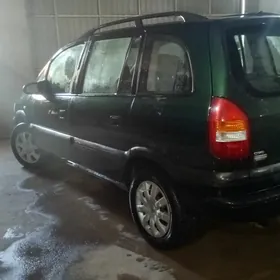 Opel Zafira 2000