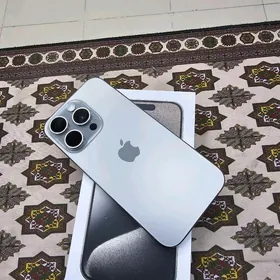 Iphone 15pro 256gb 90%