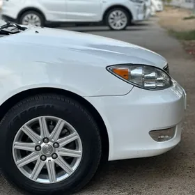 Toyota Camry 2005
