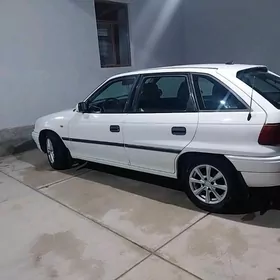 Opel Astra 1995