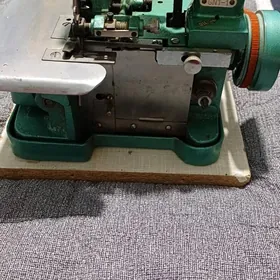 оверлок новый