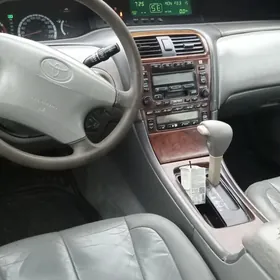 Toyota Avalon 2002