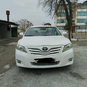 Toyota Camry 2010