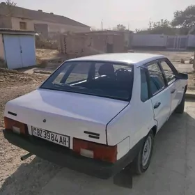 Lada 21099 2004