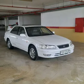 Toyota Camry 2000