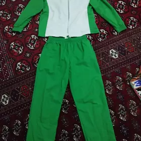 yasyl sport esigi, спортивка