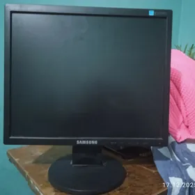 Monitor
