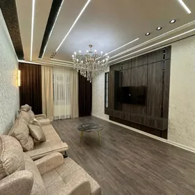 MIR 8 1 ETAZ 2KOMN EYESINDEN