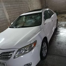 Toyota Camry 2010