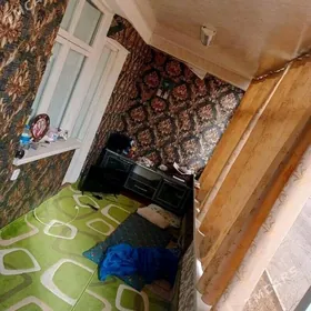 Satlyk 11mkr 1kom arzan