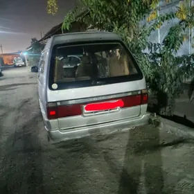 Toyota Town Ace 1990