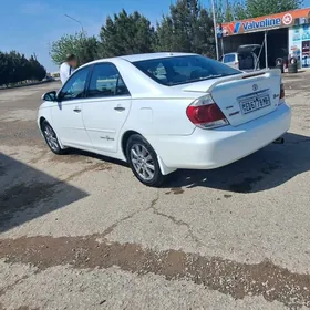 Toyota Camry 2005