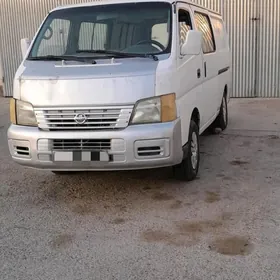 Nissan Urvan 2005