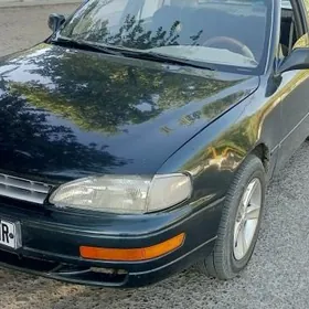 Toyota Camry 1993