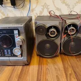 Музыкальный центр Samsung