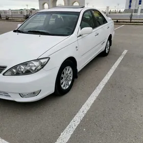 Toyota Camry 2005