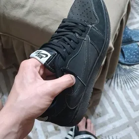 Кроссовки NIKe TRAVIS SCOTT