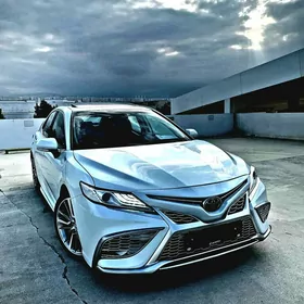 Toyota Camry 2022
