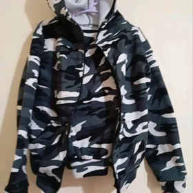 Спортивный костюм