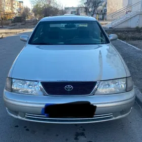 Toyota Avalon 1999