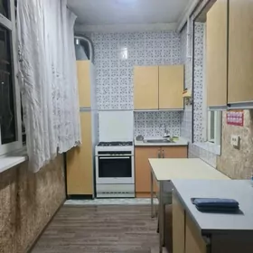 1 ЭТ. 2 КОМ.3 МКР!