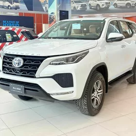 Toyota Fortuner 2025