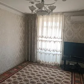 1 мкрн 3 комнат 2-нжи этаж жай