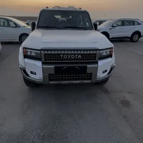 Toyota Land Cruiser Prado 2024