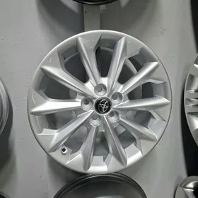 DISKA CAROLLA 2022YYL 16LIK