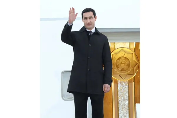 Serdar Berdimuhamedow iş sapary bilen Ýaponiýa bardy