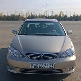 Toyota Camry 2005
