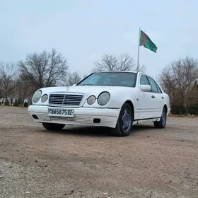 Mercedes-Benz E320 1997