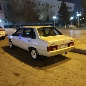 Lada 21099 2004