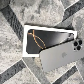 IPHONE 16 pro max 100%titan