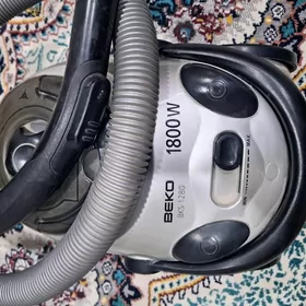 пылесос рабочий