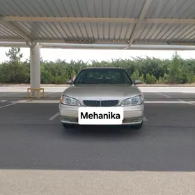 Nissan Maxima 2000