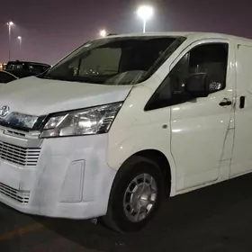Toyota Hiace 2024