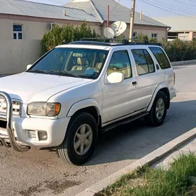 Nissan Pathfinder 2001