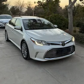 Toyota Avalon 2018