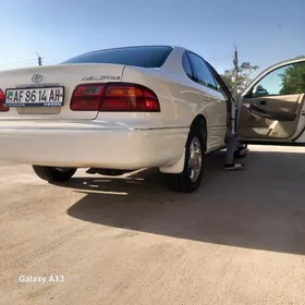 Toyota Avalon 1999