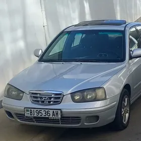 Hyundai Elantra 2002
