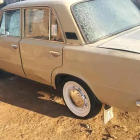 Lada 2104 1986