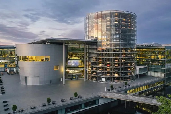 Volkswagen kompaniýasy 88 ýyllyk taryhynda ilkinji gezek Germaniýadaky zawodyny ýapar